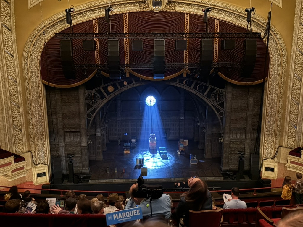 Stage preshow at Harry Potter and the Cursed Child.
