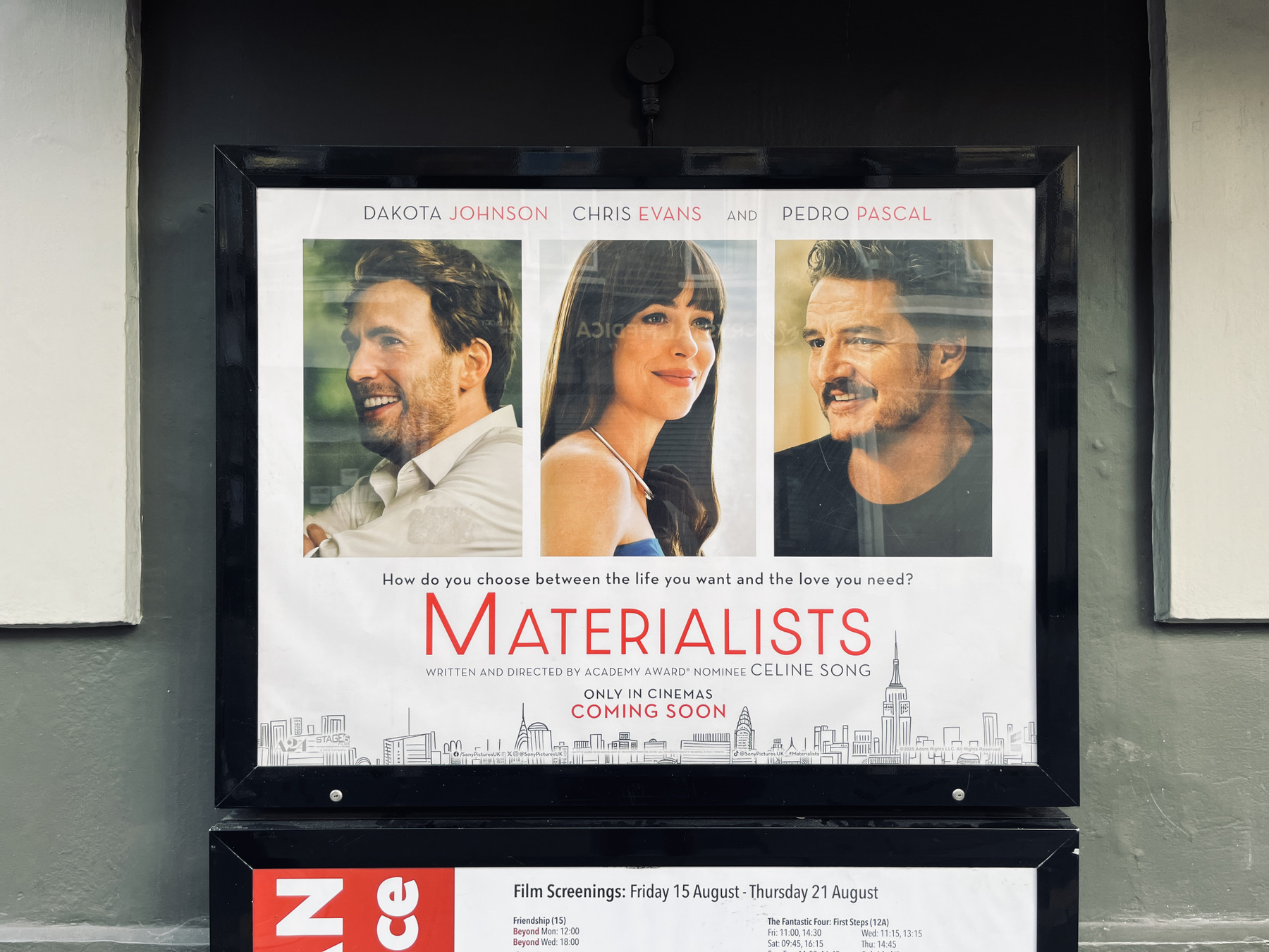 Materialists — love is easier than what we think, dating is more risky ...