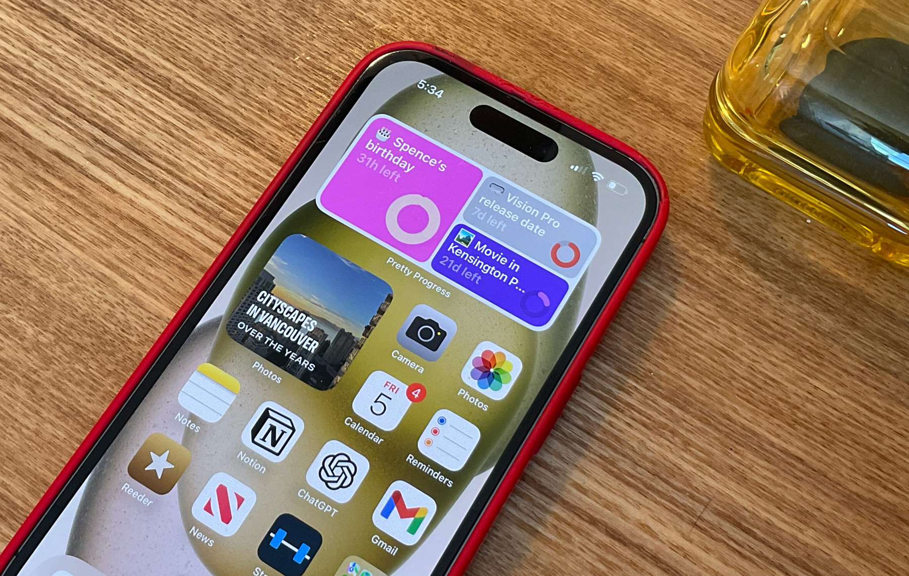 Pretty Progress app review: Looking forward to the future vs. living in ...